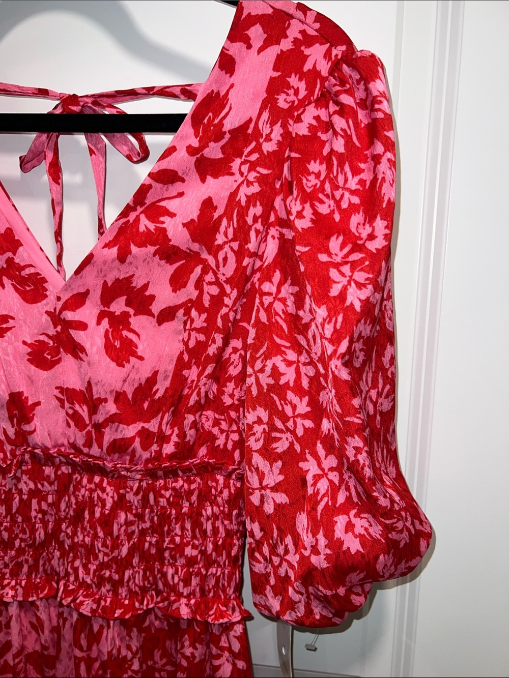 Taylor Women’s Red and Pink Floral Puff Sleeve Midi Dress Size 4 NWT - Picture 5 of 12